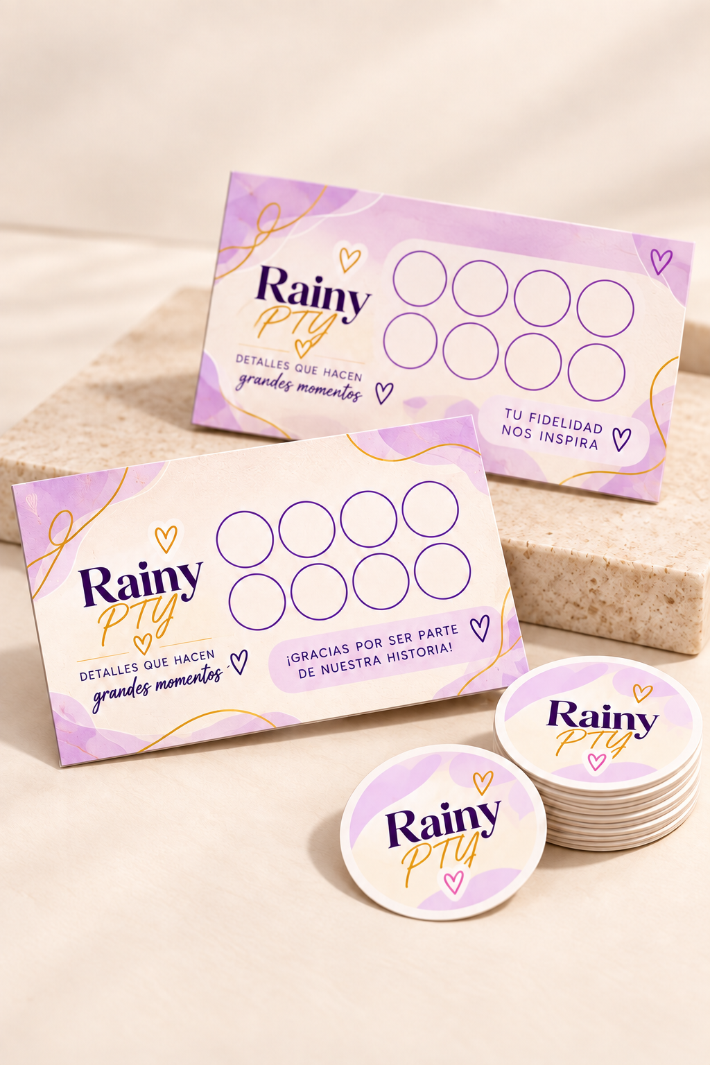Tarjetas de fidelidad y stickers personalizados